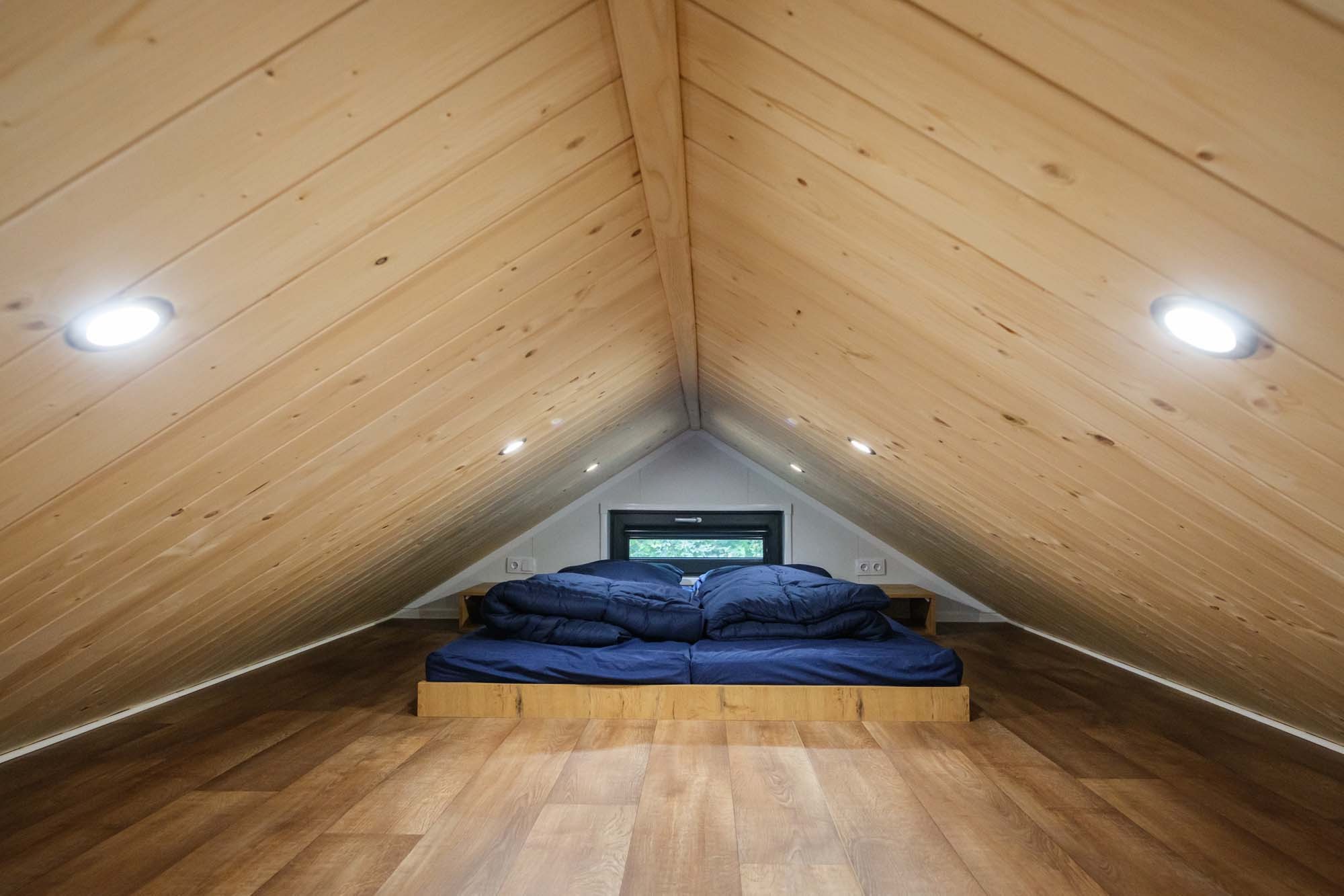 Loft 6p 16